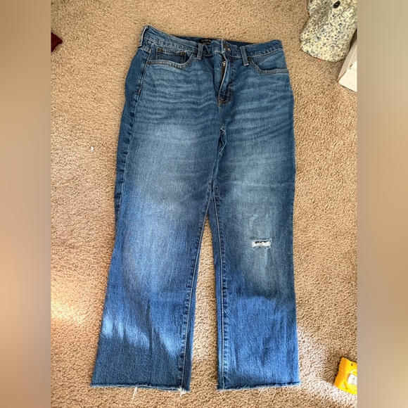 JCrew Mid Rise Crop 🩵 - Picture 2 of 5